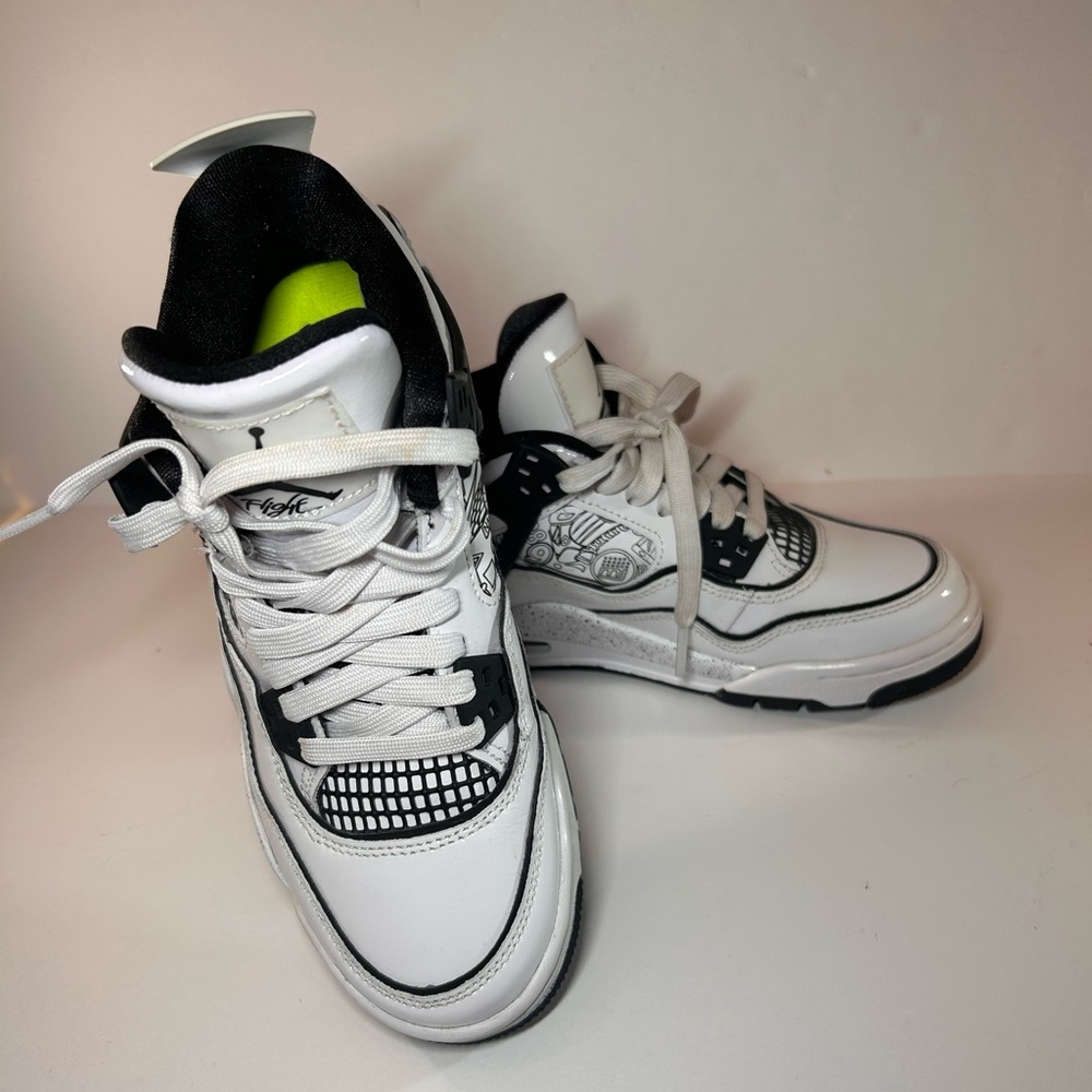 Air Jordan 4 Retro GS 'DIY' Sneakers Youth Size 4